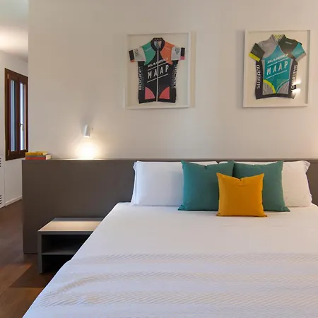 Bassano Club House Bed & Breakfast