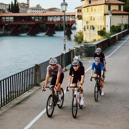 Bassano Club House Bed & Breakfast Bassano del Grappa